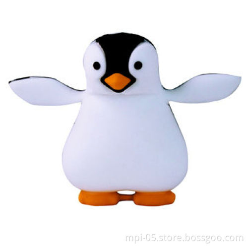 Lovely penguin USB flash drive